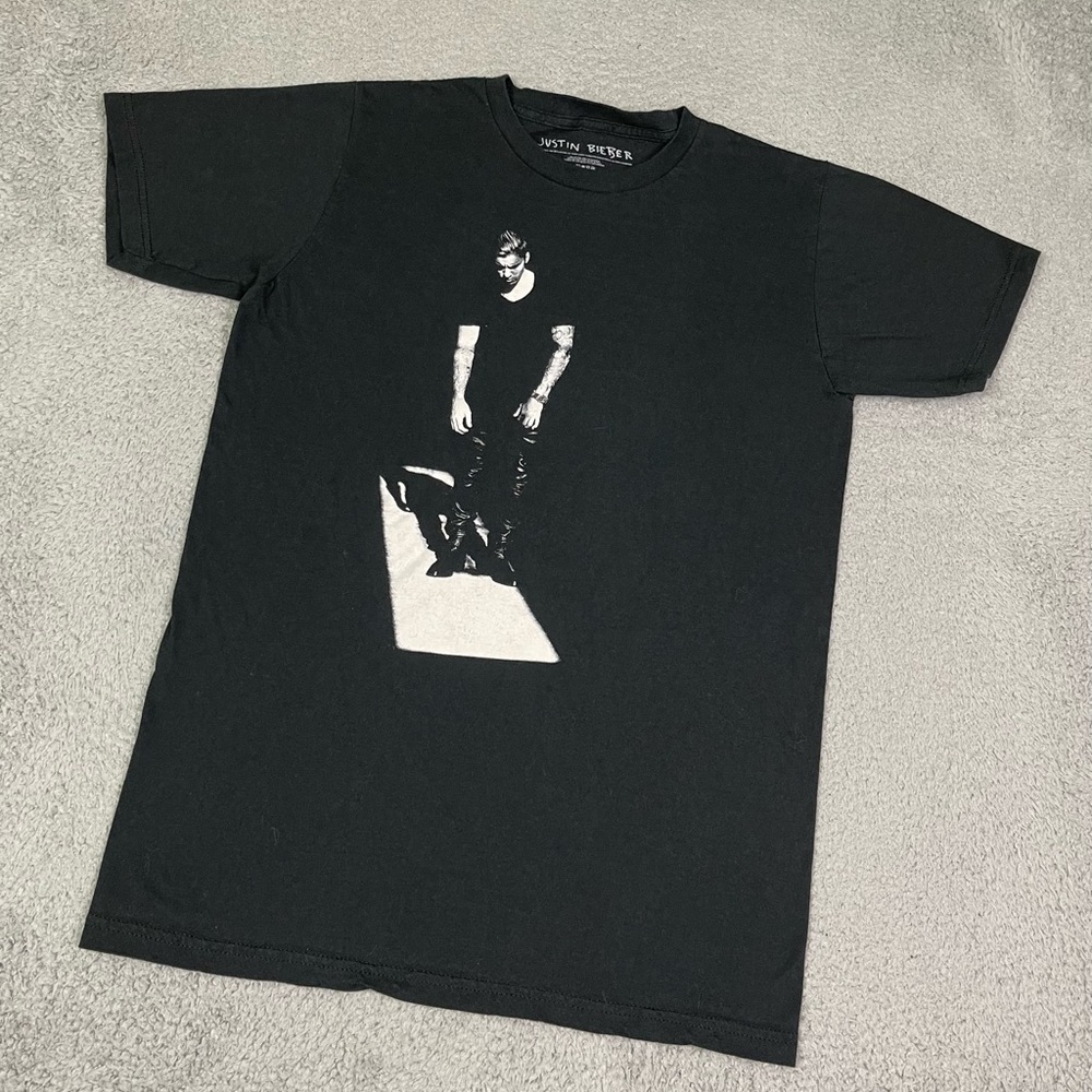 Justin Bieber shirt
